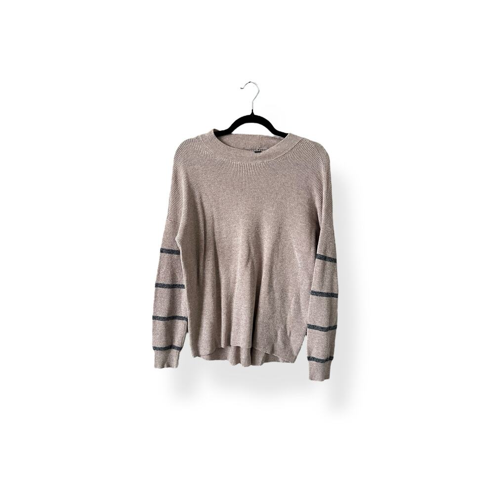 American Eagle Taupe Jegging Fit Sweater